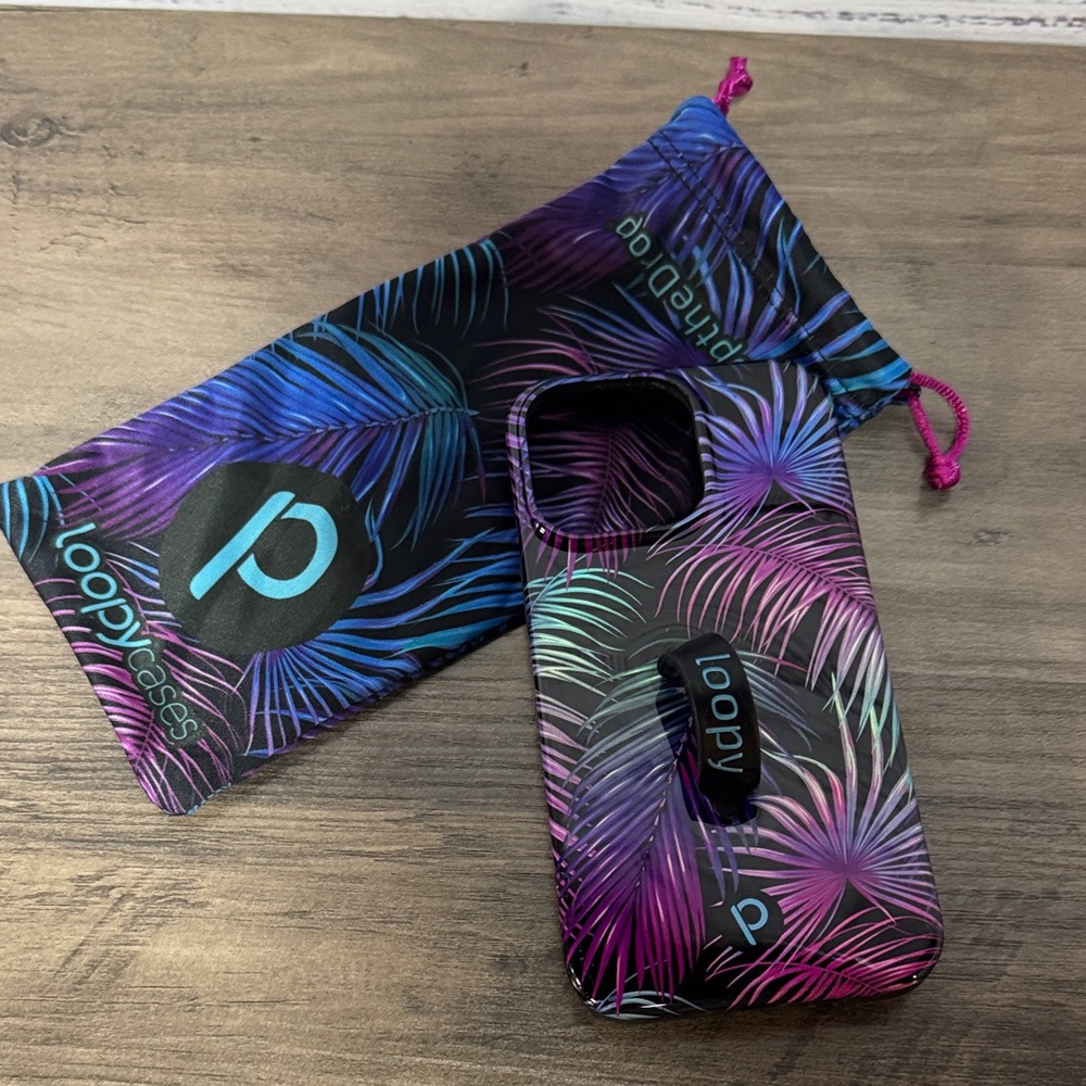 Loopy iPhone 13 Pro Palm Design Case
